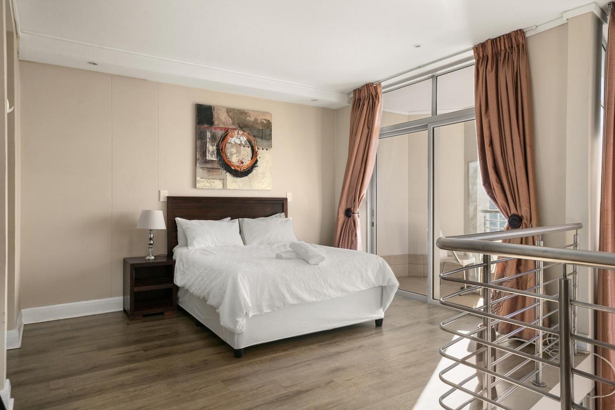 Hydro Park Residences In Sandton With Generator Johannesburgo Exterior foto