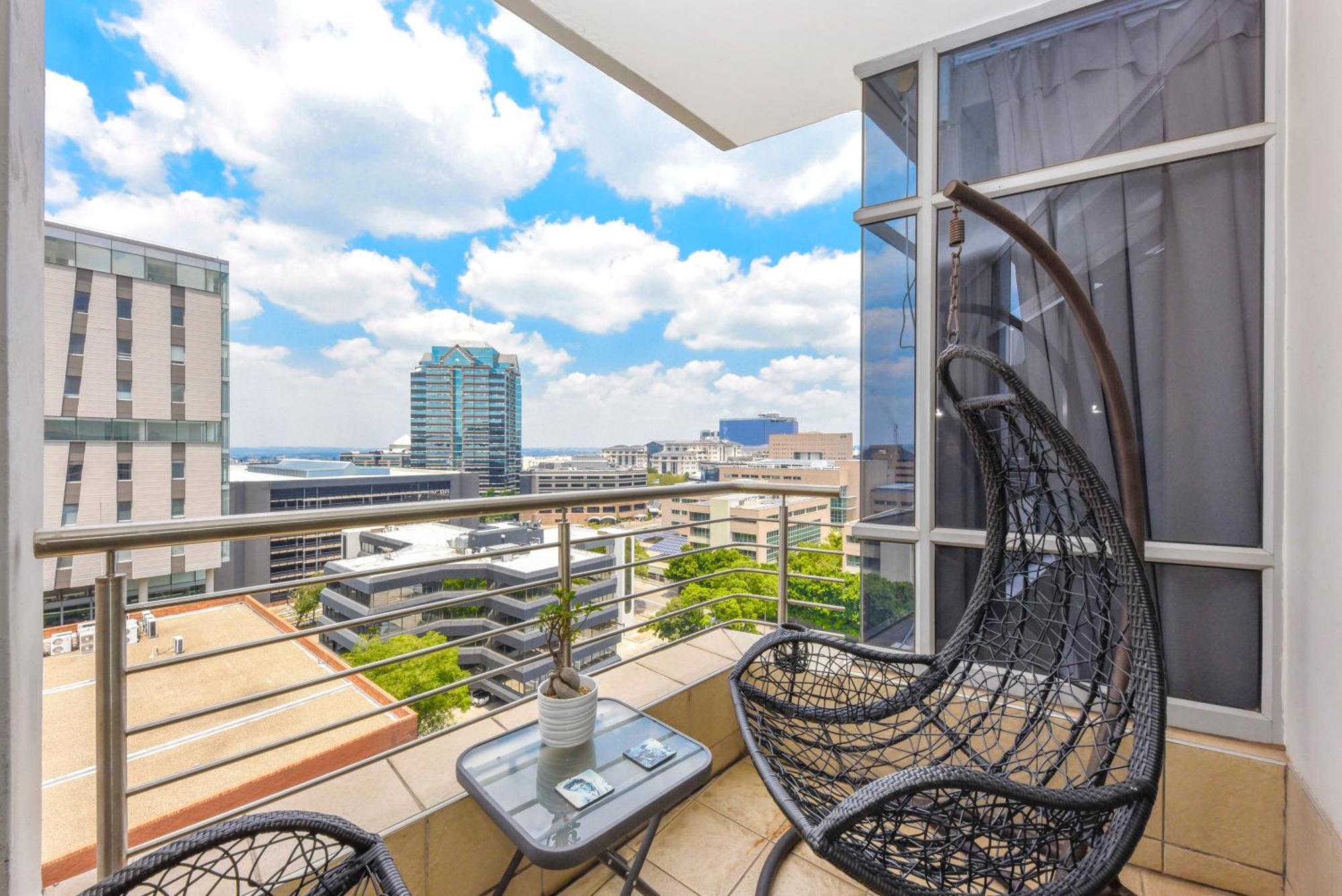 Hydro Park Residences In Sandton With Generator Johannesburgo Exterior foto